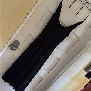 Athleta Black Pleated Maxi Sundress